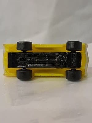 Micro Machine 1965 Pontiac GTO, Yellow w/ Checkerboard, TAXI, Hasbro Vtg - Thumbnail 6