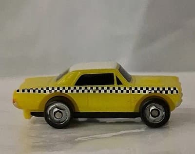 Micro Machine 1965 Pontiac GTO, Yellow w/ Checkerboard, TAXI, Hasbro Vtg