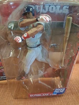 McFarlane SportsPicks ALBERT PUJOLS 2002 MLB Cardinals Series 1 Figure - Thumbnail 3