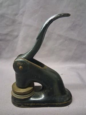 Vtg 1931 Cast Iron Seal Press Embosser Ree Rock Bottling Co Of Portland Maine