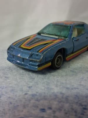Kidco 1982 Lock-Ups Camaro Z28 Metallic Blue no key - Thumbnail 5