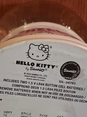 Sanrio Hello Kitty Pink Glitter Snow Globe - Thumbnail 8