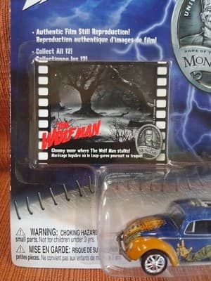 Johnny Lightning Universal Monsters The Wolf Man Volkswagen Beetle Diecast 1:64 - Thumbnail 3