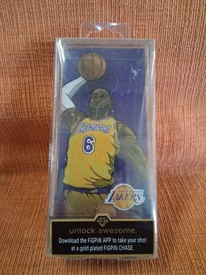 FiGPiN NBA Series 1 Los Angeles Lakers LeBron James Collectable Pin #S3 Box 261 - Thumbnail 2
