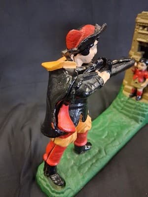 VTG William Tell Shoots Apple Mechanical Coin Bank Classic Iron WORKING ORDER - Thumbnail 5