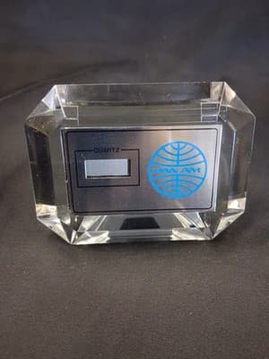 Pan Am Airlines PAA Quartz Desk Alarm Clock Vintage SOLD AS IS - Thumbnail 2
