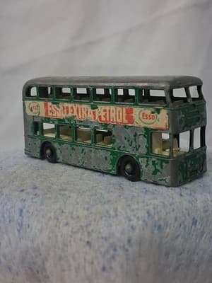 Vintage 1960’s Matchbox Lesney Series No. 74 Daimler Bus - Thumbnail 2