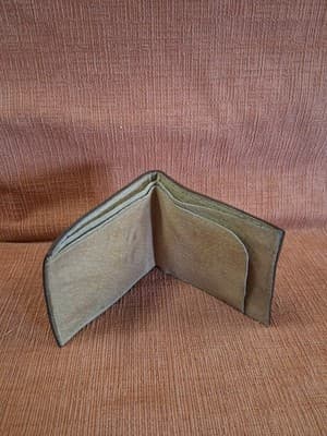 Vintage Brown Leather Fold Wallet With Hunting Animal, Uruguay 🇺🇾 - Thumbnail 4