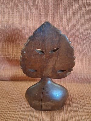 Vintage Hand Carved Wood Woman Bust Art Sculpture Bali Phillipines Warrior Queen - Thumbnail 4
