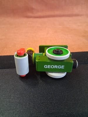 George Tractor Tank Engine Thomas the Train Wooden Railway Friends Green 2003 - Thumbnail 7