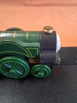 Thomas Wooden Railway EMILY Train Friends - Thumbnail 9