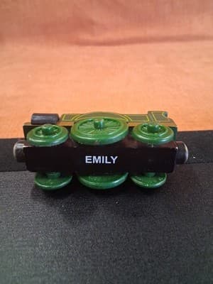 Thomas Wooden Railway EMILY Train Friends - Thumbnail 10