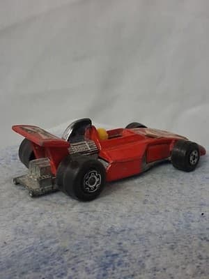 Vintage 1975 Matchbox Superfast No. 36 Formula 5000 Red Diecast Race Car Toy - Thumbnail 2