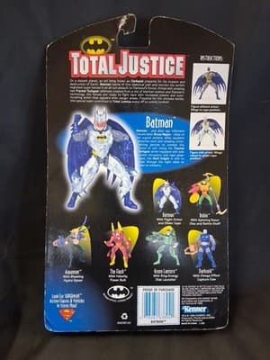 Kenner DC Comics Total Justice Batman Action Figure 1996 - Thumbnail 3