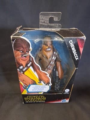 Star Wars Galaxy of Adventures Chewbacca 5-Inch-Scale Action Figure Toy - Thumbnail 2