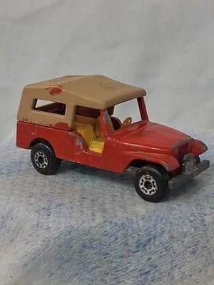 Vintage Matchbox Superfast 75 series 1977 Jeep CJ6 Lesney Prod. Red Tan No 53 - Thumbnail 5