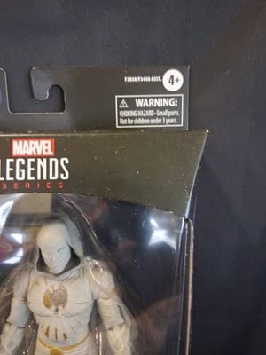 Marvel Legends Moon Knight Infinity Ultron BAF - Thumbnail 5