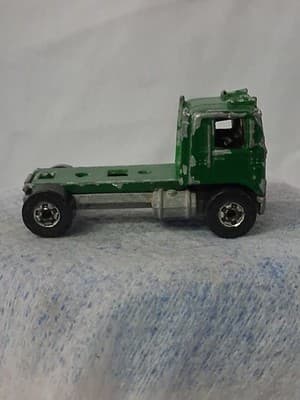 Vintage Hot Wheels Rig Cab Workhorses Hiway Hauler Truck Green Malaysia - Thumbnail 5