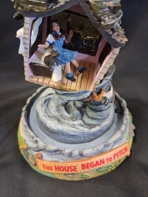 Franklin Mint Wizard of Oz Figurine The House Began To Pitch Musical Dome - Thumbnail 4