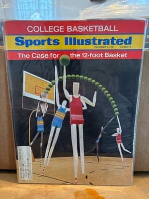 December 4, 1967 The Case for the 12-foot Basket SPORTS ILLUSTRATED Magazine