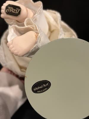 Vtg Victoria Ashlea Originals Porcelain Musical Doll 1986 House Of Global Arts - Thumbnail 6
