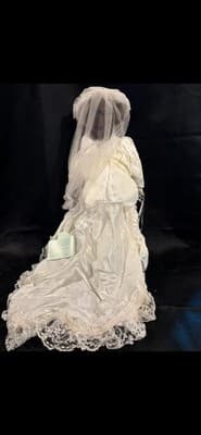 Dynasty Doll Collection , Victorian Bride Cardinal Inc - Thumbnail 6