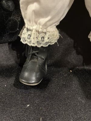 Custom Handmade Doll With Curls And Outfit Cute - Thumbnail 3