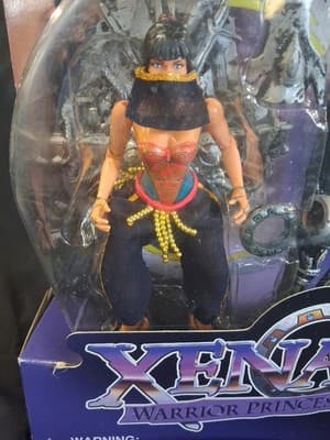 Xena Warrior Princess Action Figure Harem Xena w/ Pillar of Power 1998 Toy Biz - Thumbnail 3