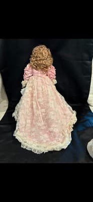 Pink Promenade Collection Porcelain Doll Special Edition - Thumbnail 7
