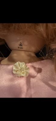 Pink Promenade Collection Porcelain Doll Special Edition - Thumbnail 9