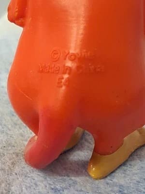 YOWIE RUMBLE Redgum Toy Figure Wild Water Series Collection 2" tall Red EUC - Thumbnail 4