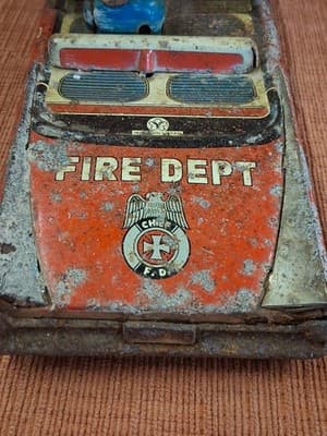 RARE VTG 1960 YONEZAWA JAPAN FRICTION BUICK ROADSTER FIRE CHIEF CAR approx 8.75" - Thumbnail 11