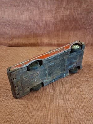 RARE VTG 1960 YONEZAWA JAPAN FRICTION BUICK ROADSTER FIRE CHIEF CAR approx 8.75" - Thumbnail 13