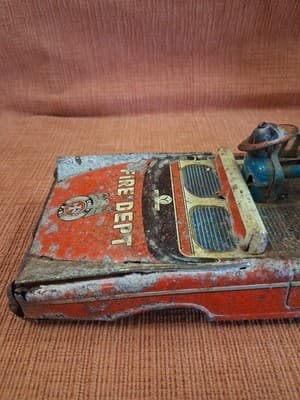 RARE VTG 1960 YONEZAWA JAPAN FRICTION BUICK ROADSTER FIRE CHIEF CAR approx 8.75" - Thumbnail 4