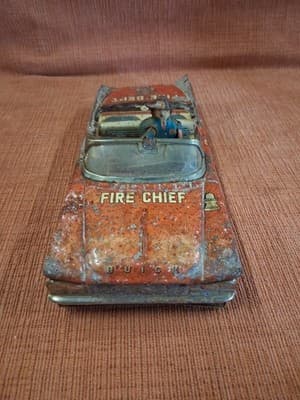 RARE VTG 1960 YONEZAWA JAPAN FRICTION BUICK ROADSTER FIRE CHIEF CAR approx 8.75" - Thumbnail 5