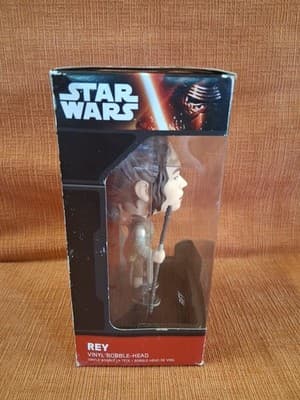 Funko STAR WARS The Force Awakens Rey Vinyl Bobble Head Disney Brand New - Thumbnail 2