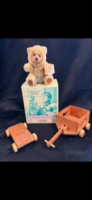 Raikes Bears Bear with Wooden Wagen Set Nursery Miniatures
