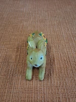 Ganz Resin Easter Bunny Rabbit Figurine With SunFlowers 🌻 🐰 - Thumbnail 3