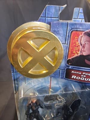 MARVEL X-MEN THE MOVIE (2000) ANNA PAQUIN AS ROGUE ACTION FIGURE NIP - Thumbnail 2