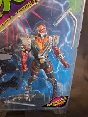 1996 McFarlane Spawn NUCLEAR SPAWN Series 5 Ultra Action Figure - Thumbnail 2