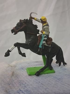 Britains Ltd Confederate Cavalryman With Pistol Plastic Figure 1971 China