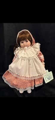 Vtg Dynasty Doll Collection Porcelain Doll With Box
