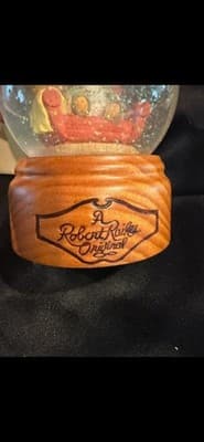 ROBERT RAIKES MUSICAL SNOWDOME " BENJAMIN ", USED, WITH BOX - Thumbnail 5