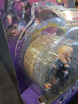 VTG 1998 Toy Biz Xena Warrior Princess Callisto Spinning Attack Action Figure - Thumbnail 8