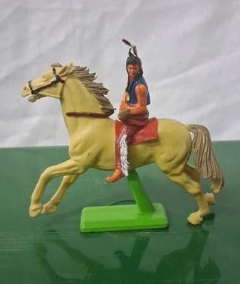 Britains Ltd Deetail 1971 Mounted Native American Figure Made in England