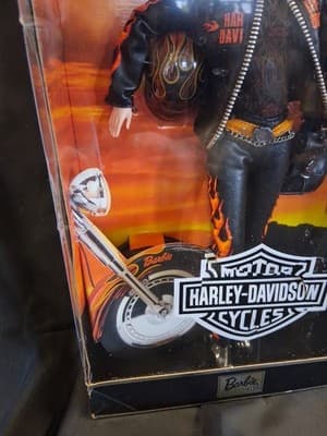 Harley Davidson Motorcycle Flames Red Head Barbie 29207 #5 Mattel 2000 New! - Thumbnail 5