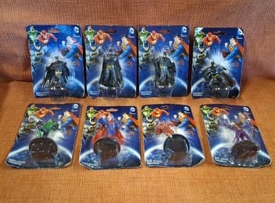 DC Comics Mini Figurines Lot Of 8 NEW/SEALED - Complete Set