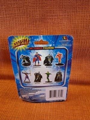 DC Comics Mini Figurines Lot Of 8 NEW/SEALED - Complete Set - Thumbnail 3