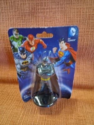 DC Comics Mini Figurines Lot Of 8 NEW/SEALED - Complete Set - Thumbnail 4