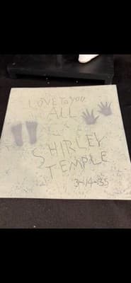 SHIRLEY TEMPLE MAKES HER MARK 17" PORCELAIN DOLL BY ELKE HUTCHENS DANBURY MINT - Thumbnail 6